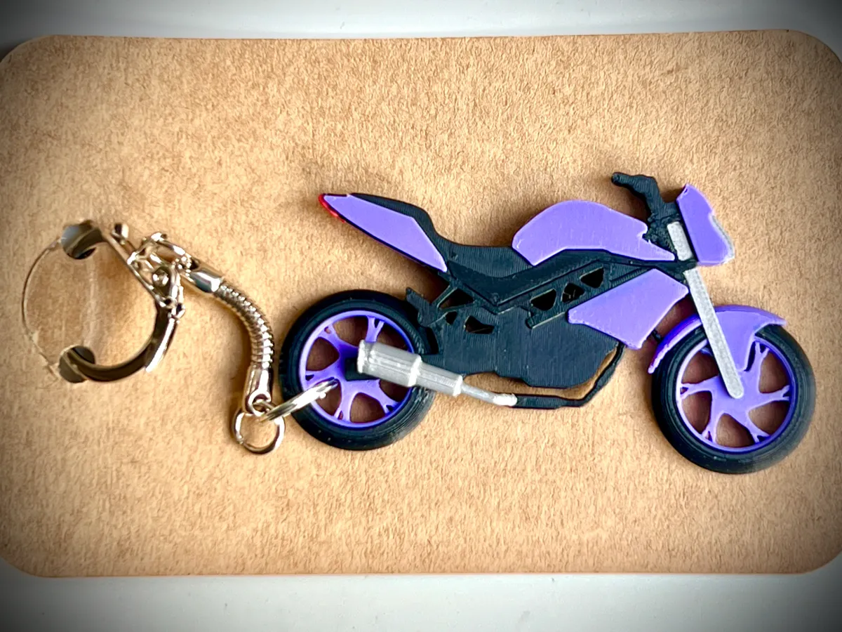 Benelli BN125 Motorcycle Keychain, photo 3 of 3 - Benelli BN125 Motorcycle Keychain Fashion