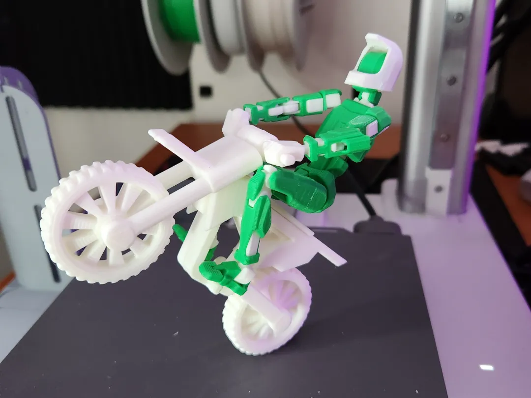 Dummy 13 dirt bike on a kit card