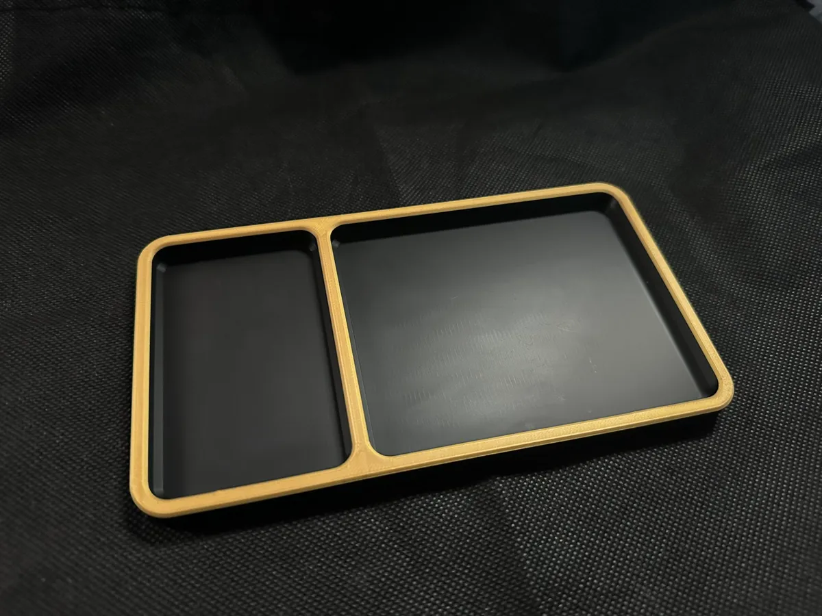 Modern Small Tray for Earphones Wallet keys etc., photo 4 of 4 - Modern Small Tray for Earphones Wallet keys etc. Mobile & Device Accessories