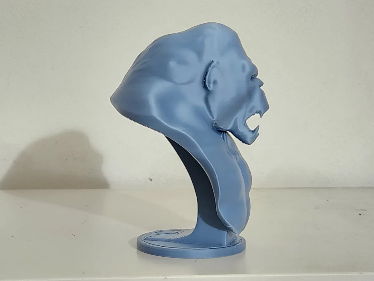 Angry Gorilla bust, photo 4 of 4 - Angry Gorilla bust Art