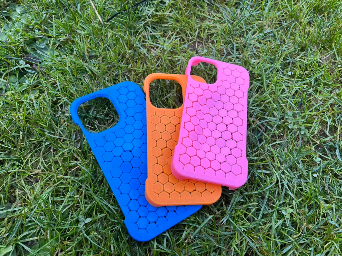 iPhone 14 Series Cover, photo 2 of 4 - iPhone 14 Series Cover Fashion