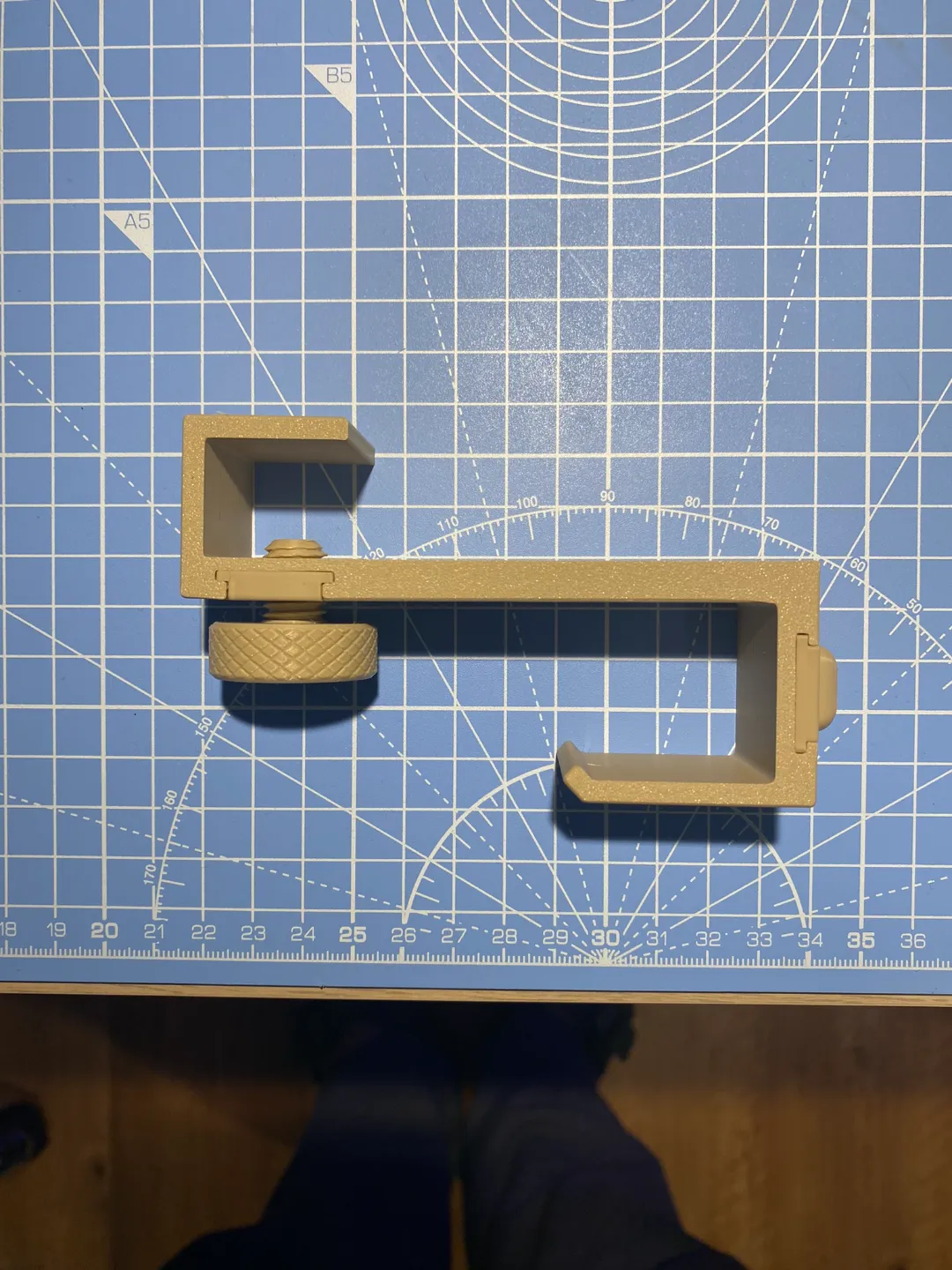 Headset holder, photo 2 of 4 - Headset holder Household