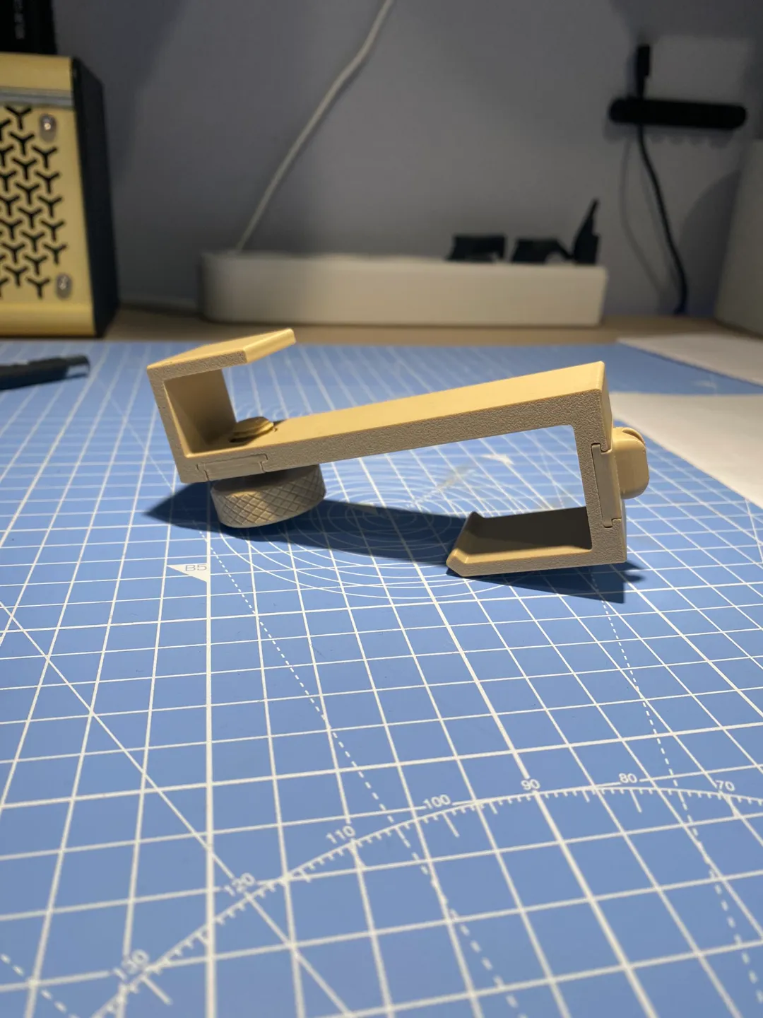 Headset holder, photo 4 of 4 - Headset holder Household