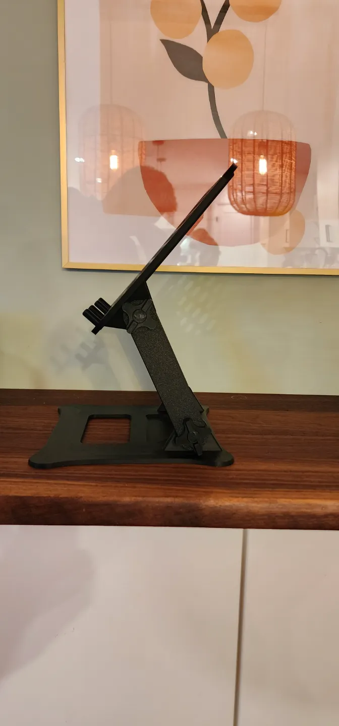 Ergonomic and adjustable laptop and tablet stand, photo 4 of 4 - Ergonomic and adjustable laptop and tablet stand Household