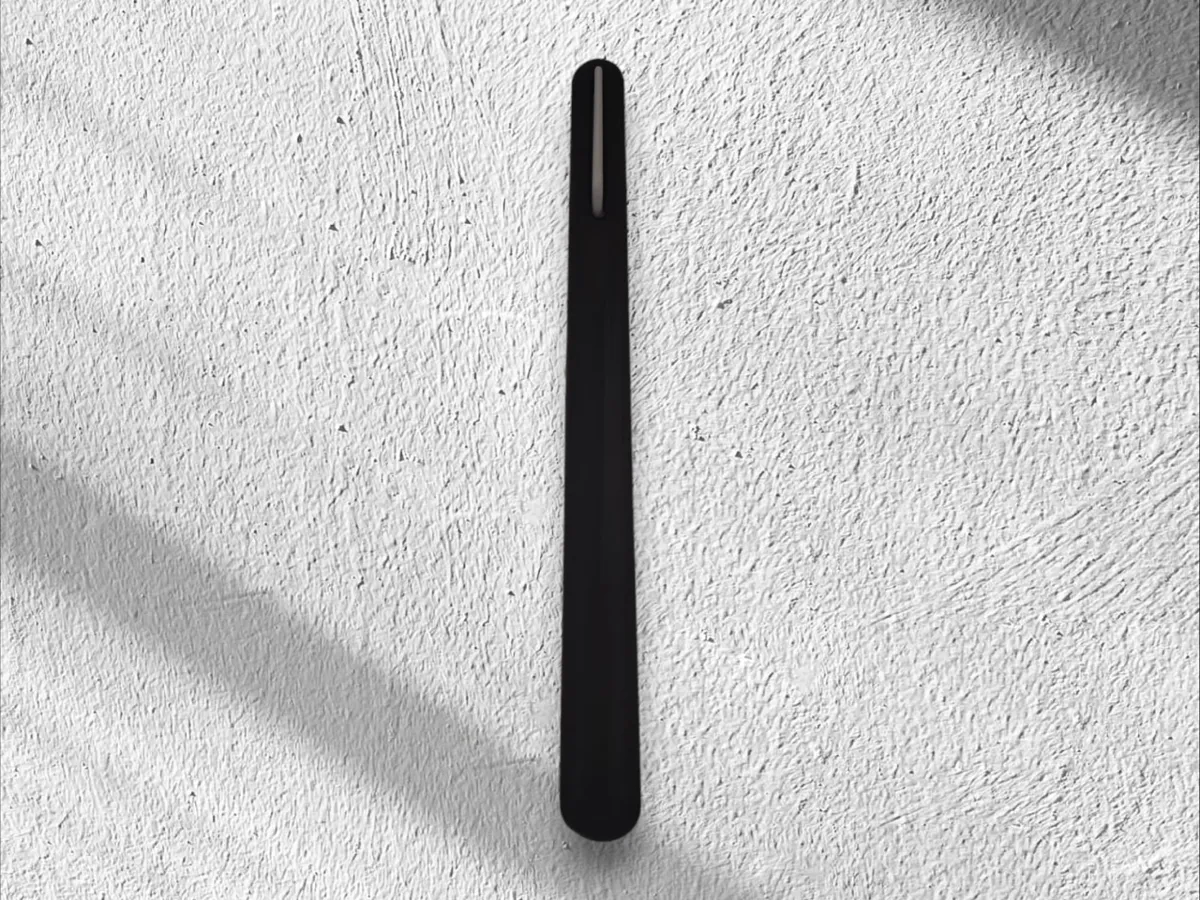 Design shoe horn with hanger