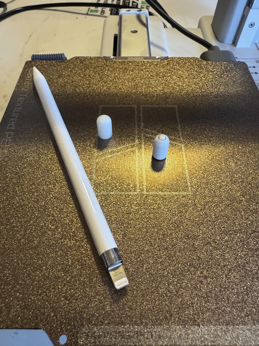 Apple-Pencil 1 replacement cap (perfect fit), photo 3 of 4 - Apple-Pencil 1 replacement cap (perfect fit) Mobile & Device Accessories