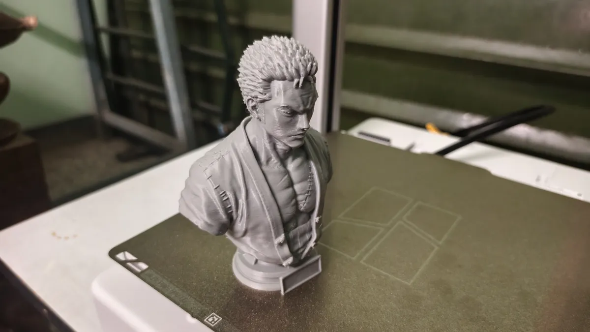 Roronoa zoro one piece Bust 9, photo 4 of 4 - Roronoa zoro one piece Bust 9 Figurines & Collectibles