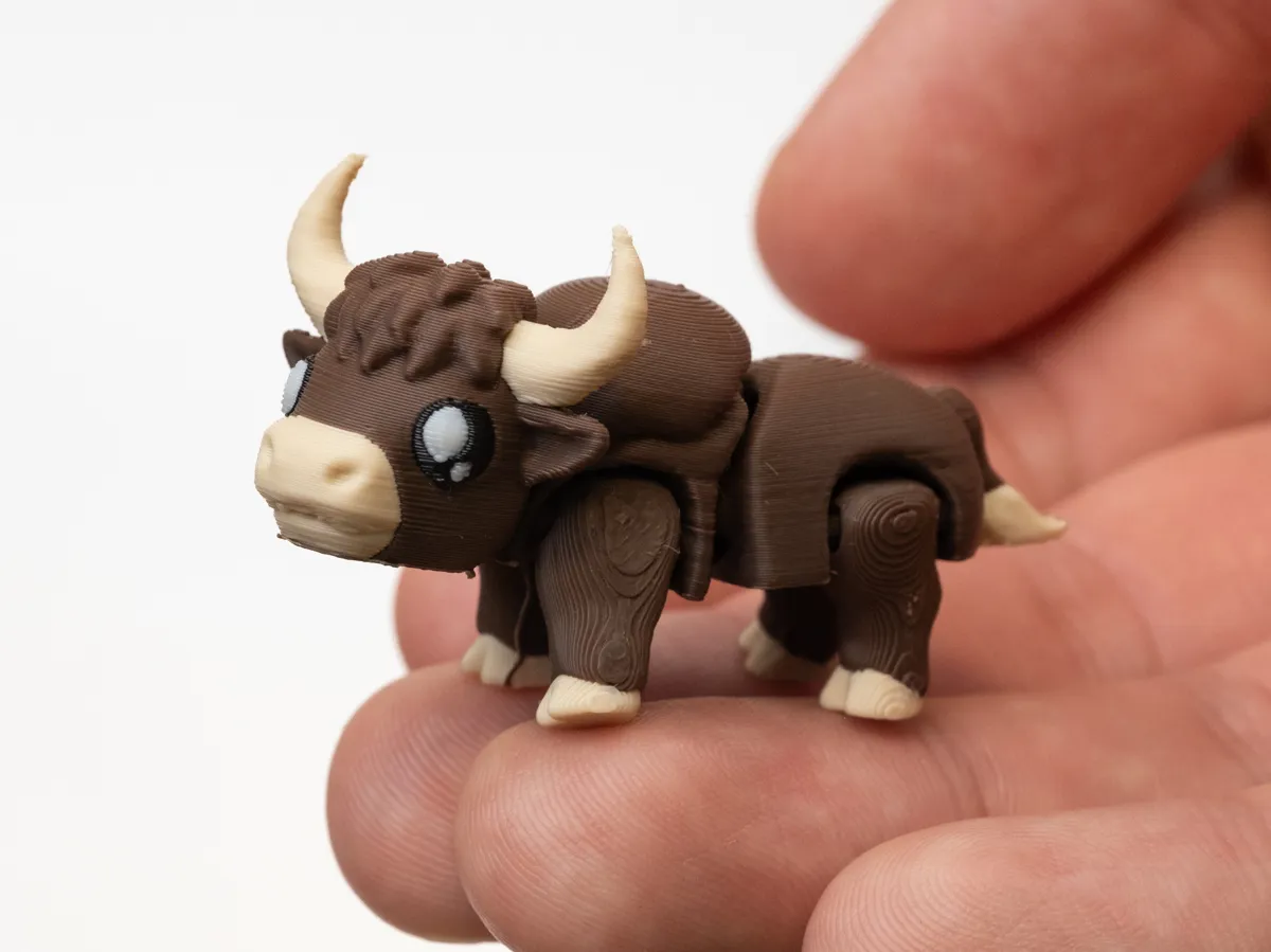 Flexi bull, photo 4 of 4 - Flexi bull Miniatures