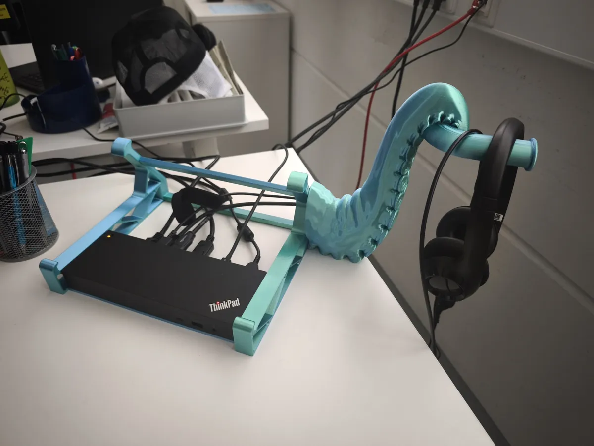 Tentacle Headset Holder for Laptop Stand, photo 2 of 4 - Tentacle Headset Holder for Laptop Stand Mobile & Device Accessories