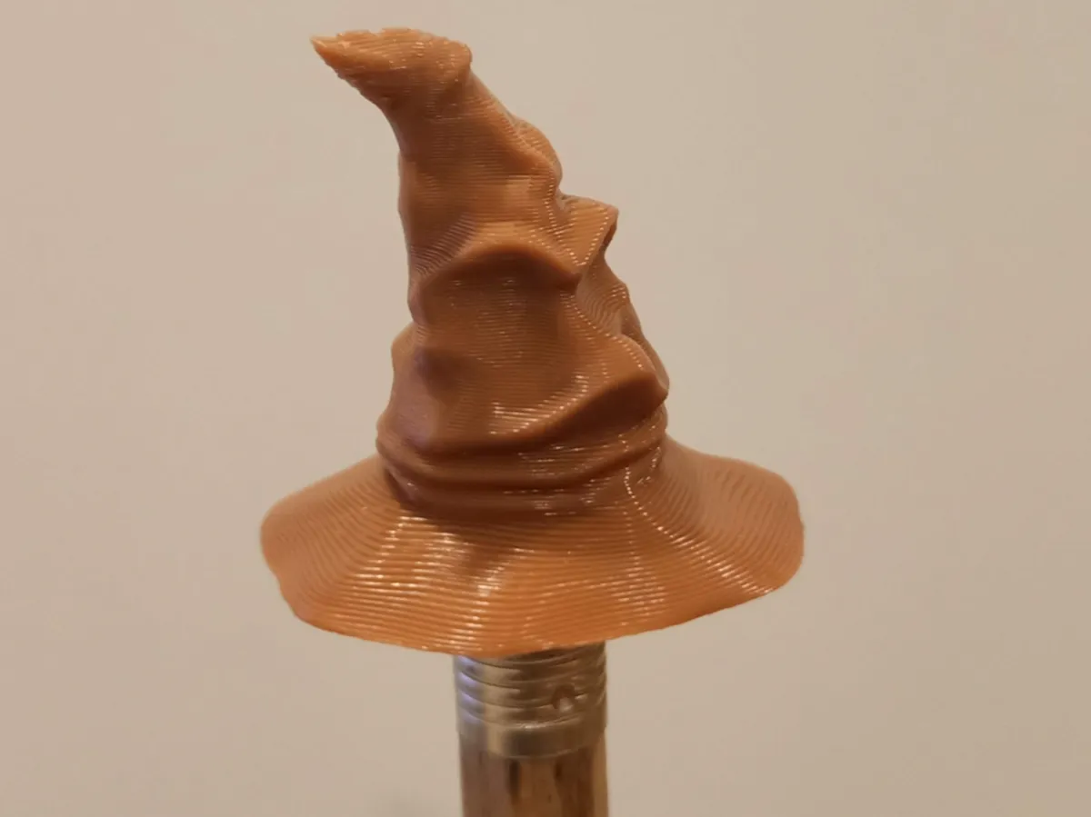 Sorting hat pencil topper