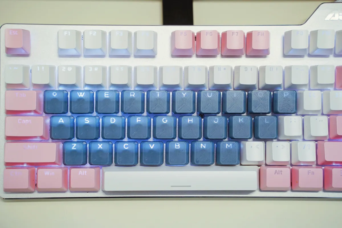 Translucent keycaps, photo 3 of 3 - Translucent keycaps Hobby & DIY