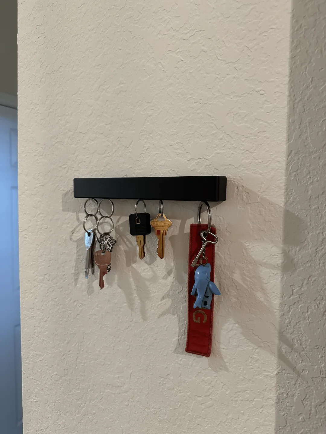 Magnetic Key Holder, photo 3 of 4 - Magnetic Key Holder Household
