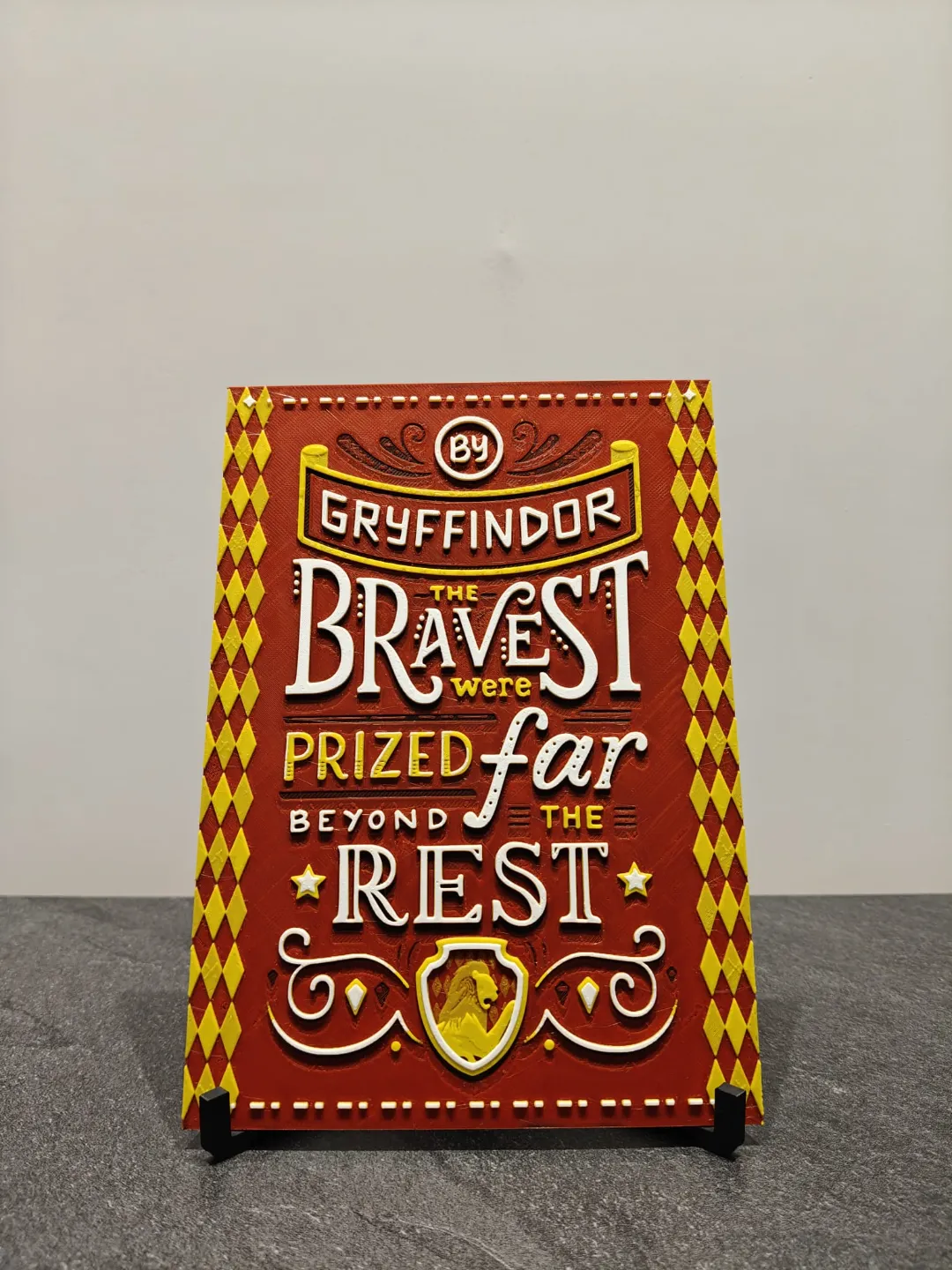 Hueforge Harry Potter Hogwarts Gryffindor, photo 2 of 2 - Hueforge Harry Potter Hogwarts Gryffindor Generative Art