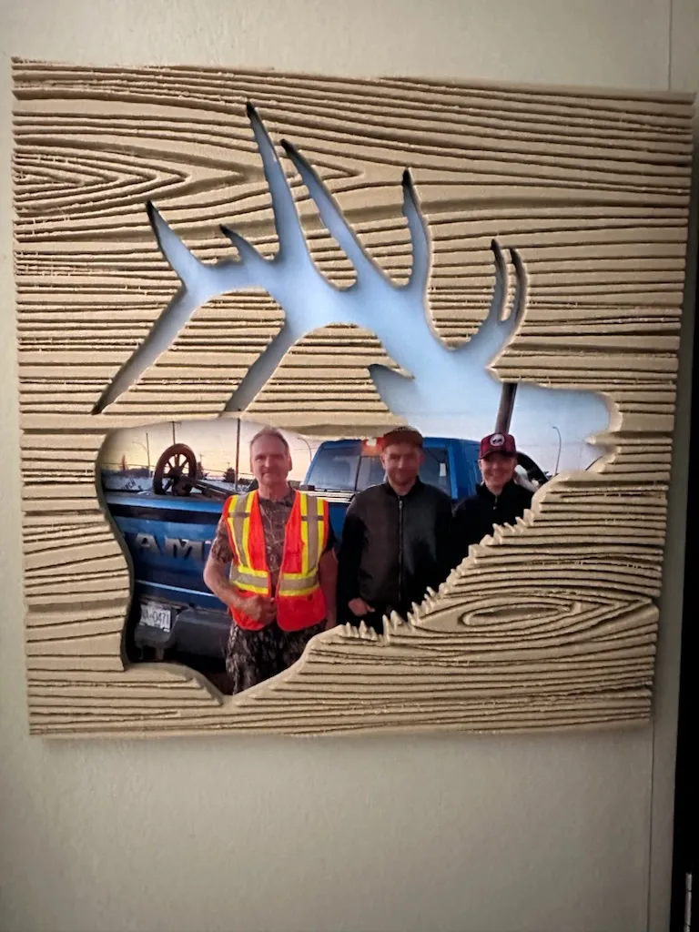 Wood Grain Photo Frame - Elk, photo 4 of 4 - Wood Grain Photo Frame - Elk Household