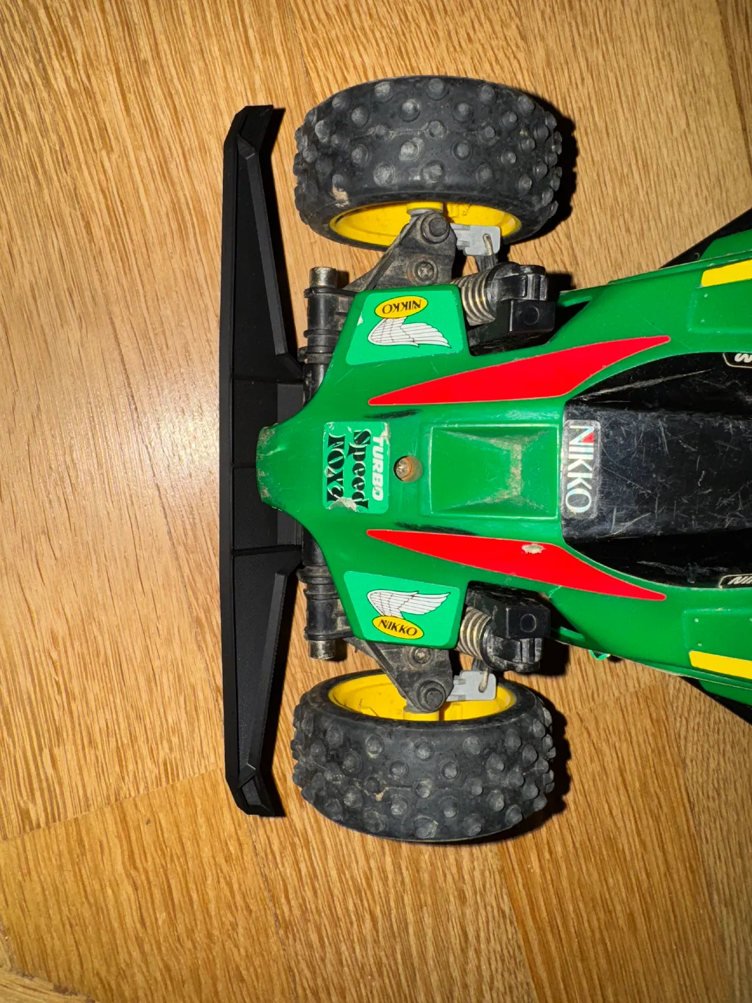 Bumper frontale Nikko SuperFox, photo 4 of 4 - Bumper frontale Nikko SuperFox Hobby & DIY