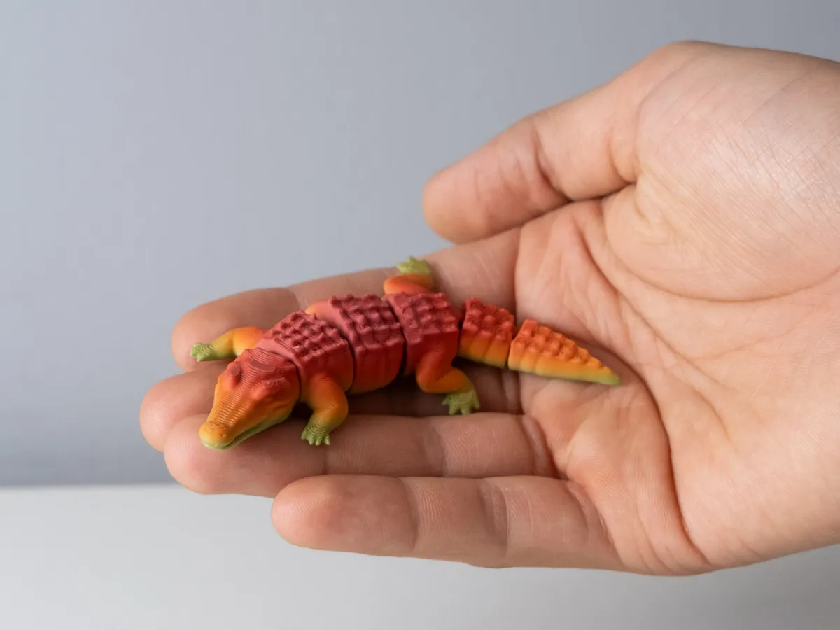 Flexible Crocodile - Articulated, photo 4 of 4 - Flexible Crocodile - Articulated Fidget & Sensory Toys