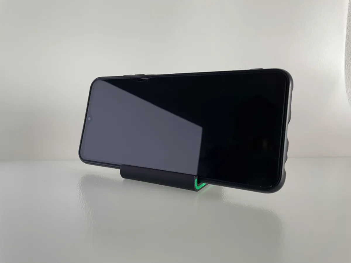 Portrait and Landscape Phone Holder, photo 3 of 4 - Portrait and Landscape Phone Holder Mobile & Device Accessories