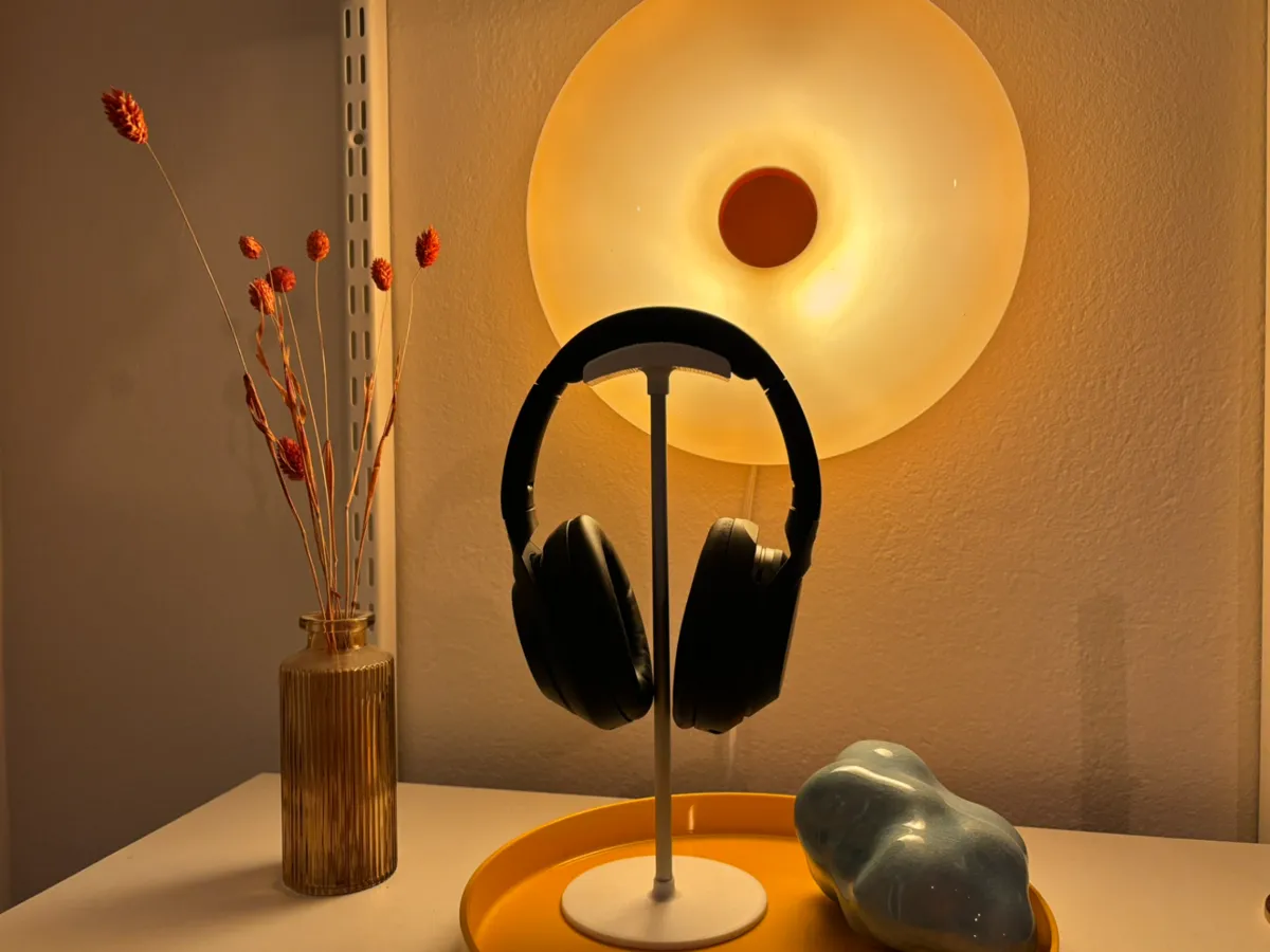 Minimalistic Headphone Stand - Minimal Headphone Stands, in stock in India