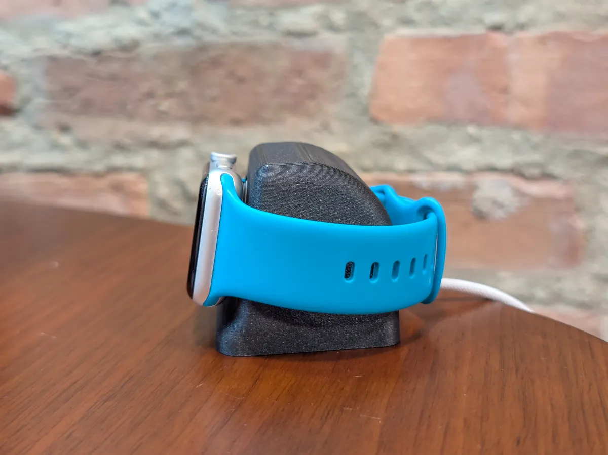 Apple Watch Charging Stand - Retro Mac Style, photo 3 of 4 - Apple Watch Charging Stand - Retro Mac Style Mobile & Device Accessories