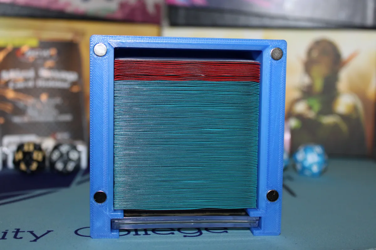 MTG EDH Commander Showcase Deck Box - Base Model, photo 4 of 4 - MTG EDH Commander Showcase Deck Box - Base Model Hobby & DIY