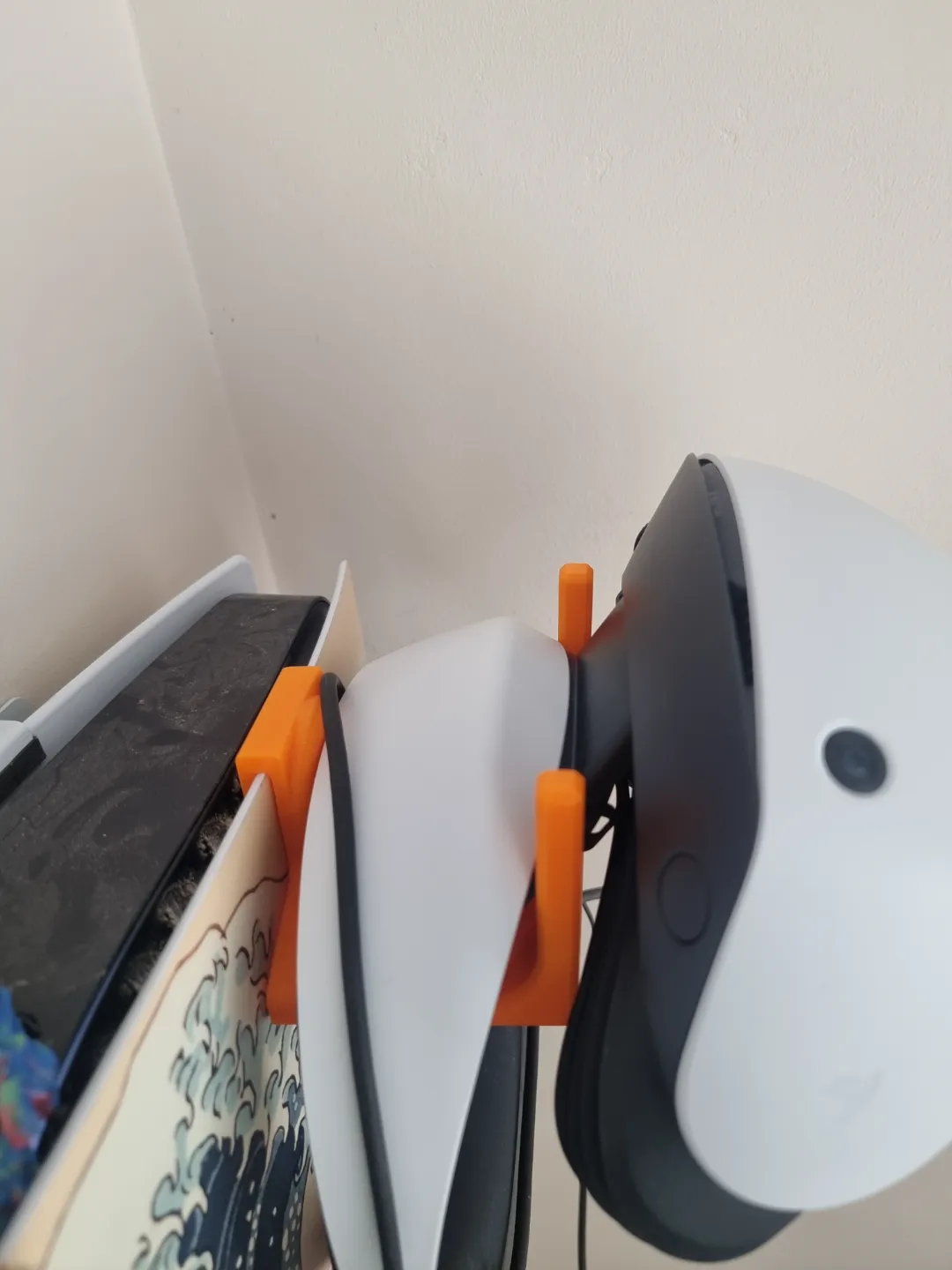 PSVR2 Ps5 Mount with hook, photo 2 of 4 - PSVR2 Ps5 Mount with hook Tools