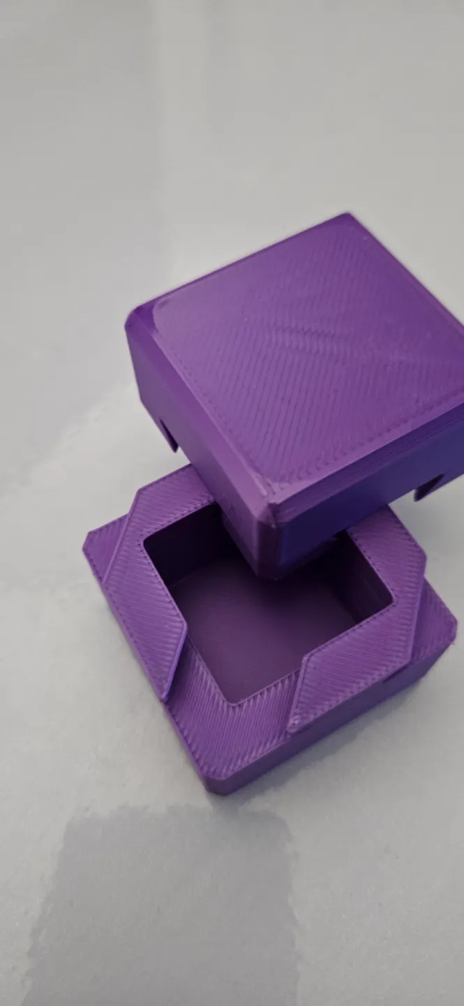 Small puzzle box with stand, photo 3 of 4 - Small puzzle box with stand Toys & Games