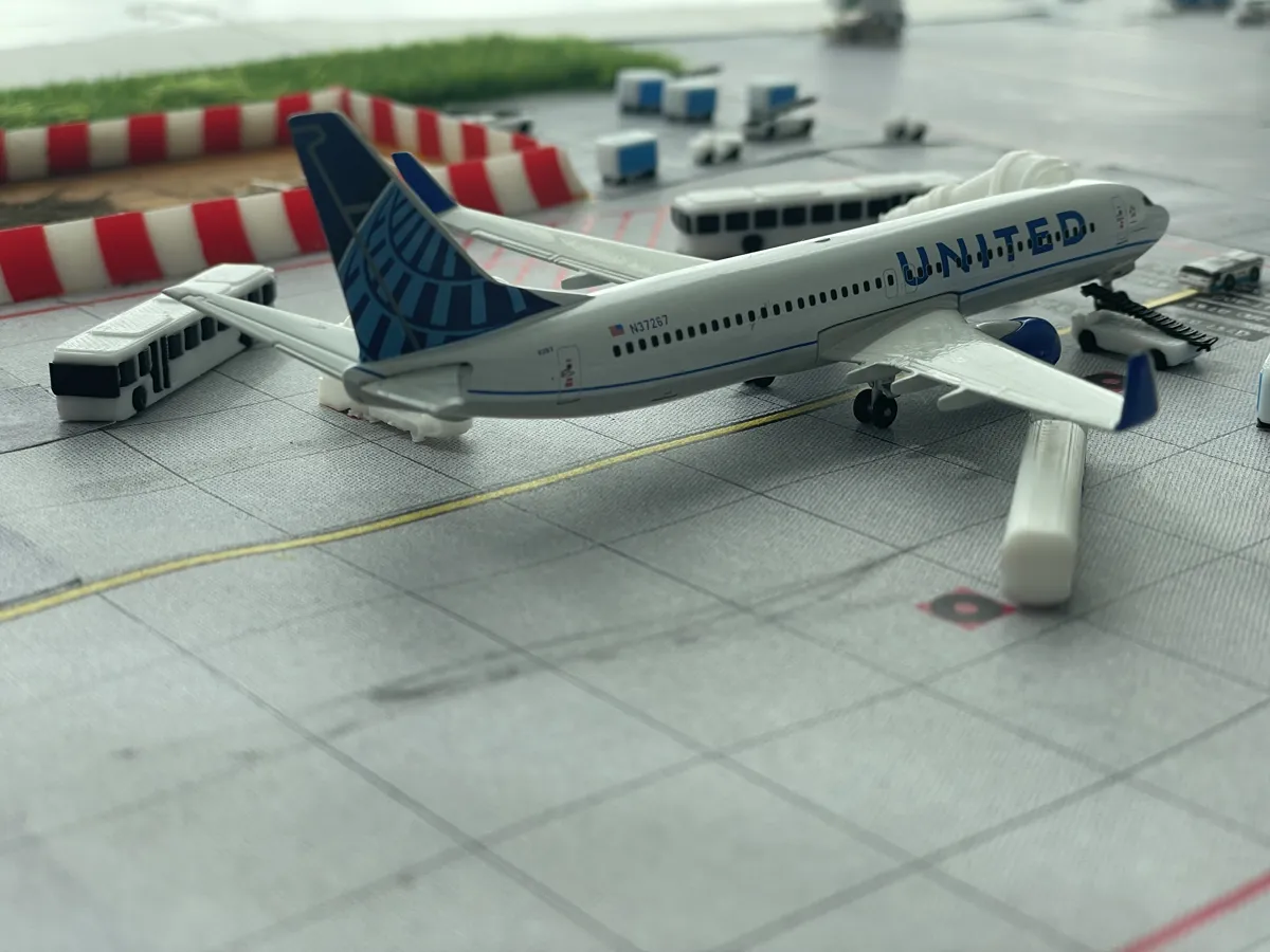 1:400 Airport Bus | 1:400 Bus, photo 3 of 4 - 1:400 Airport Bus | 1:400 Bus Models, RC & Drones
