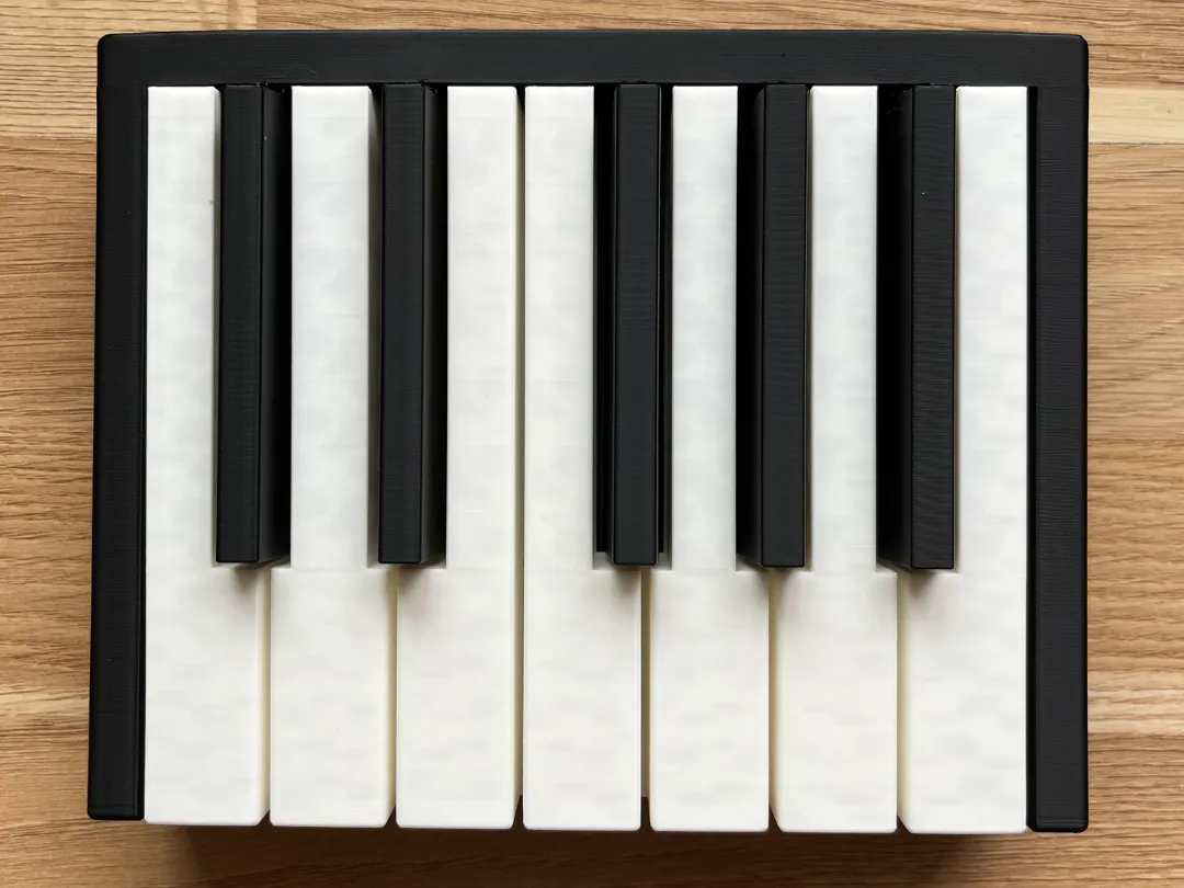 Magnetic Piano Key Rack !) Schlüsselbrett - Decor, in stock in India