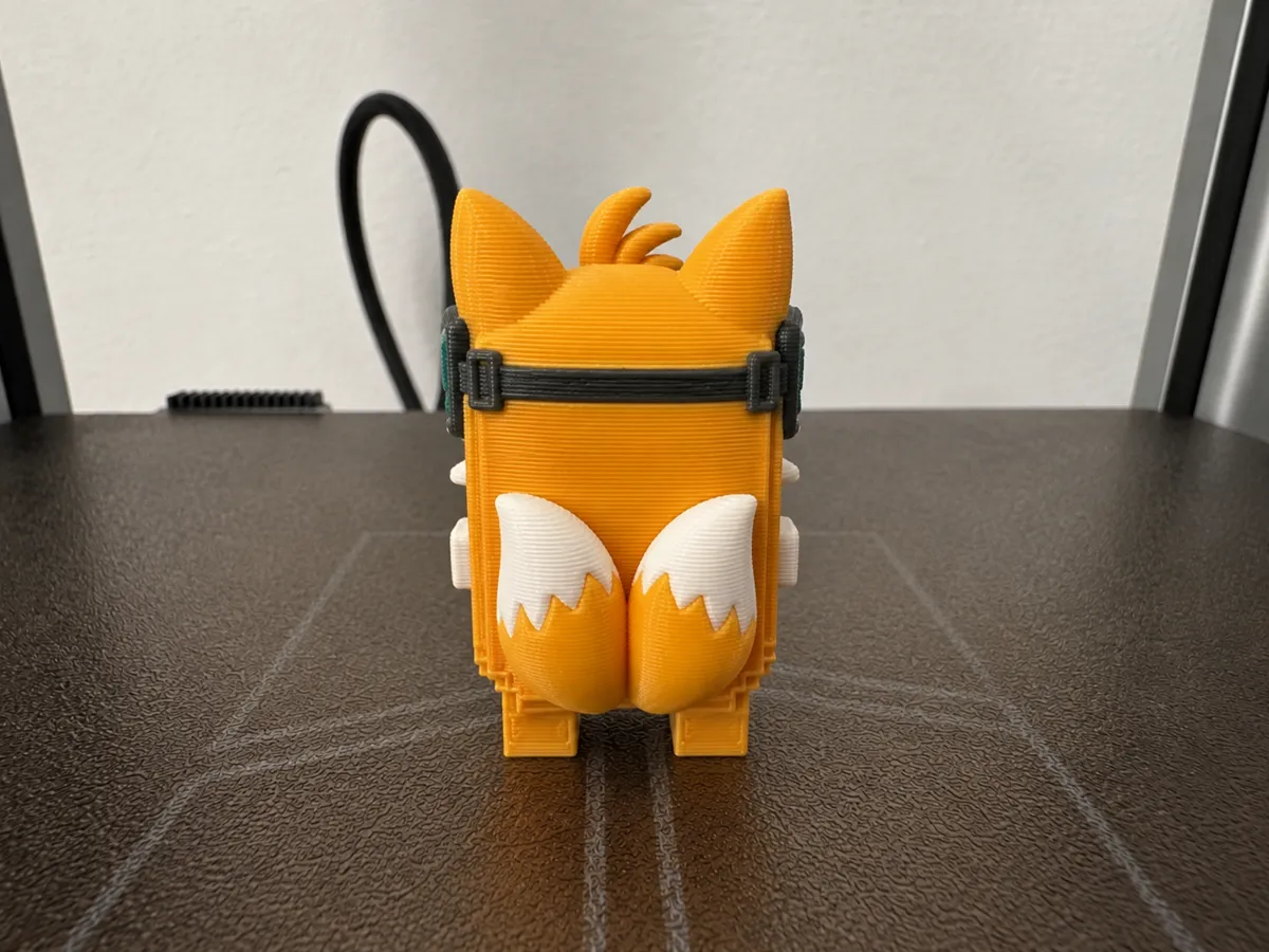 Fortnite Tails Sprite, photo 2 of 2 - Fortnite Tails Sprite Miniatures