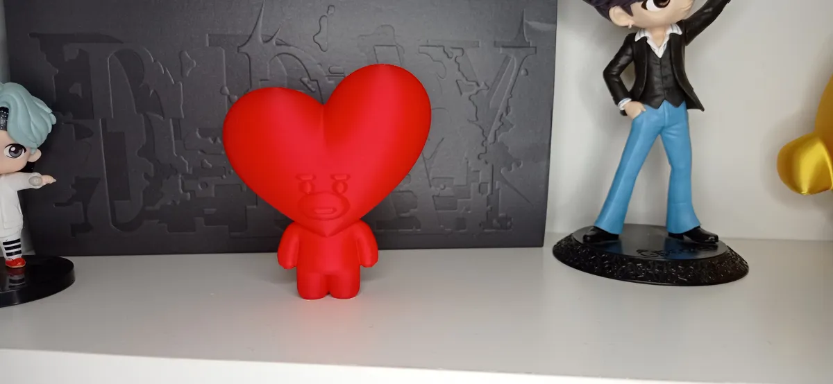 BT21 Tata Figurine - Cute Red Heart Desk Toy, photo 2 of 4 - BT21 Tata Figurine - Cute Red Heart Desk Toy Toys & Games