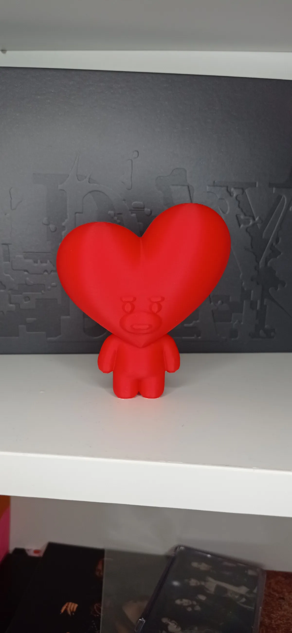 BT21 Tata Figurine - Cute Red Heart Desk Toy, photo 4 of 4 - BT21 Tata Figurine - Cute Red Heart Desk Toy Toys & Games