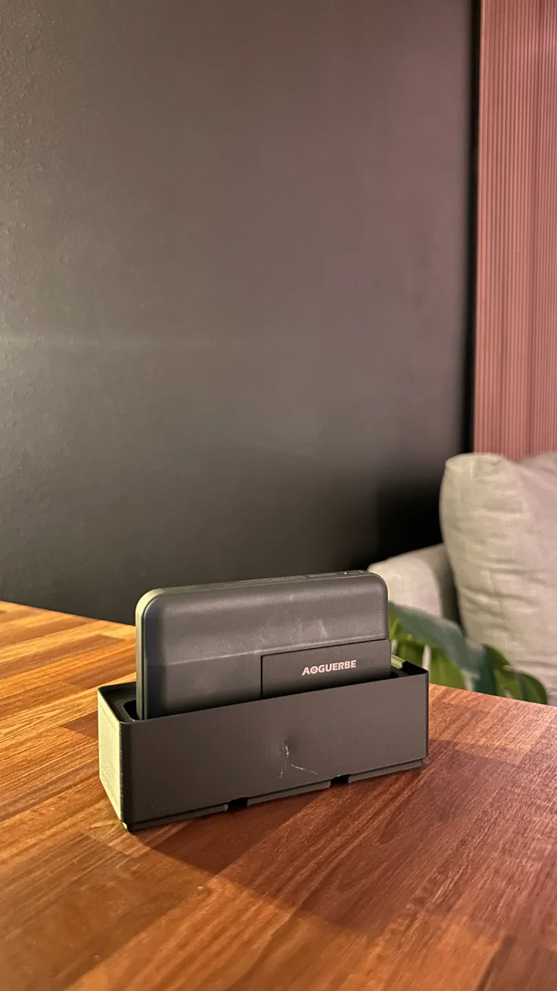 Gridfinity 1x3 Charger Magsafe Battery Pack, photo 2 of 3 - Gridfinity 1x3 Charger Magsafe Battery Pack Storage & Organisation