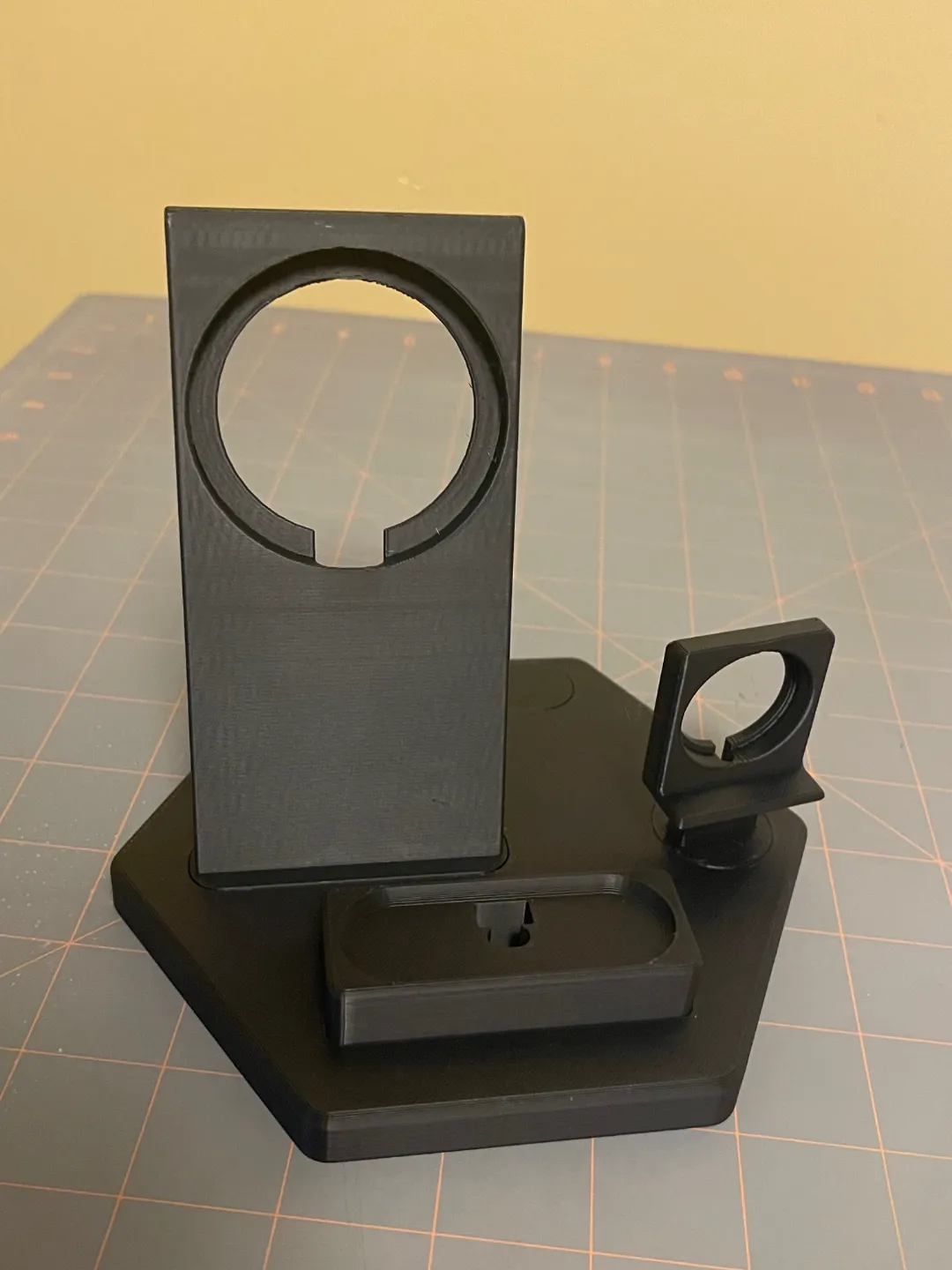 Modular Phone Stand, photo 2 of 4 - Modular Phone Stand Tools