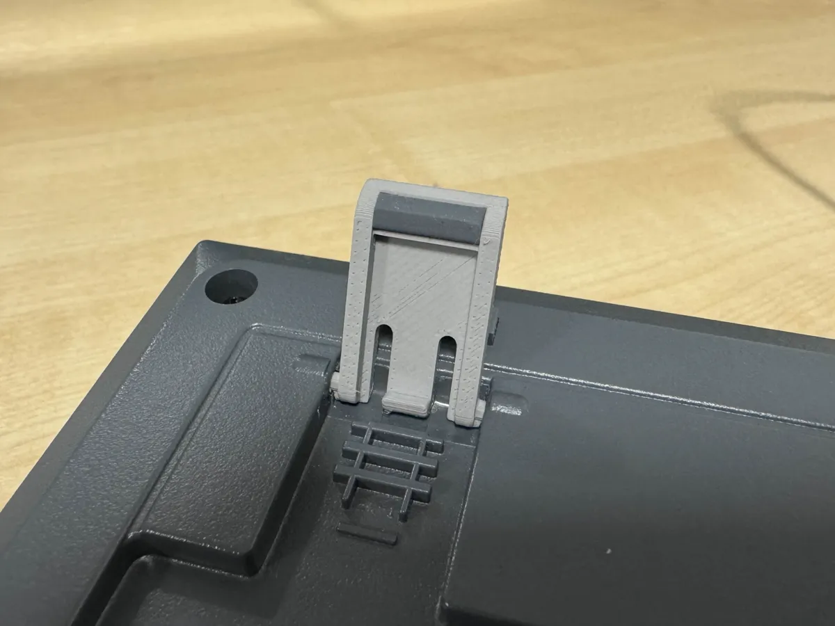 Logitech K120 Keyboard Replacement Leg/Foot, photo 2 of 3 - Logitech K120 Keyboard Replacement Leg/Foot Mobile & Device Accessories