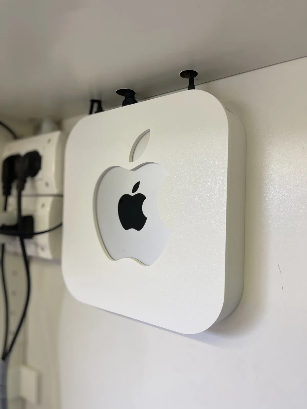 Mac mini Wall Case, photo 3 of 4 - Mac mini Wall Case Mobile & Device Accessories