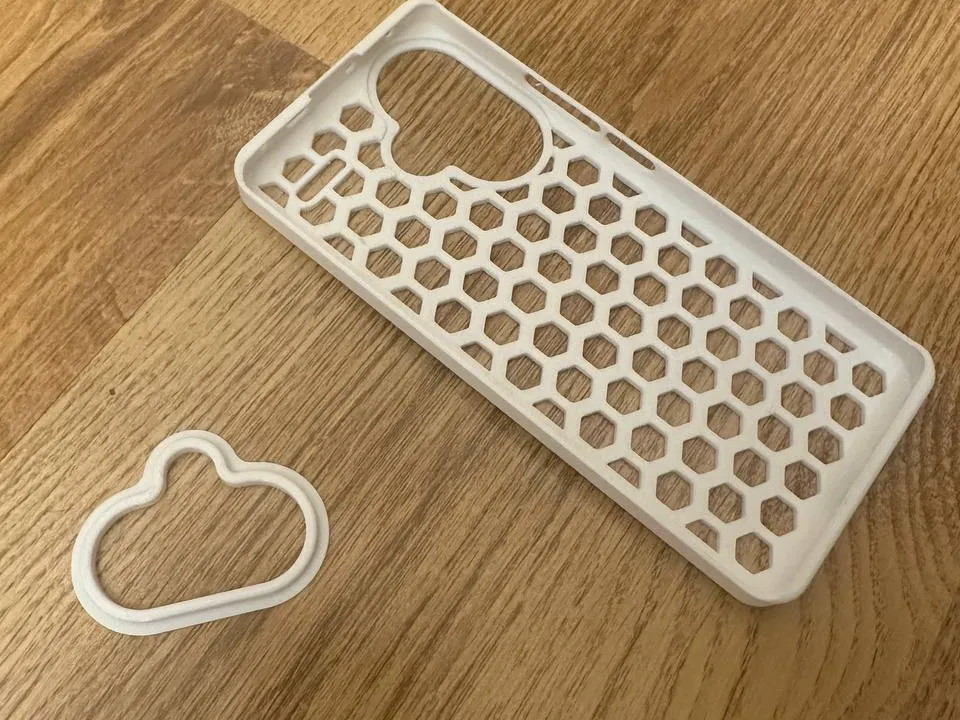 Redmi Note 13 Pro Plus Honeycomb Case