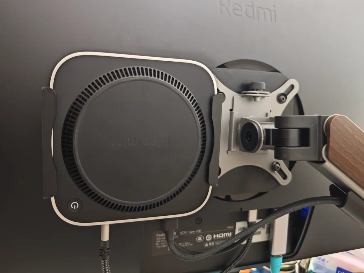 mac mini m4 显示器支架，VESA 支架