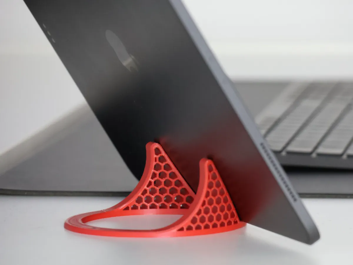 iPad stand (honeycomb version)