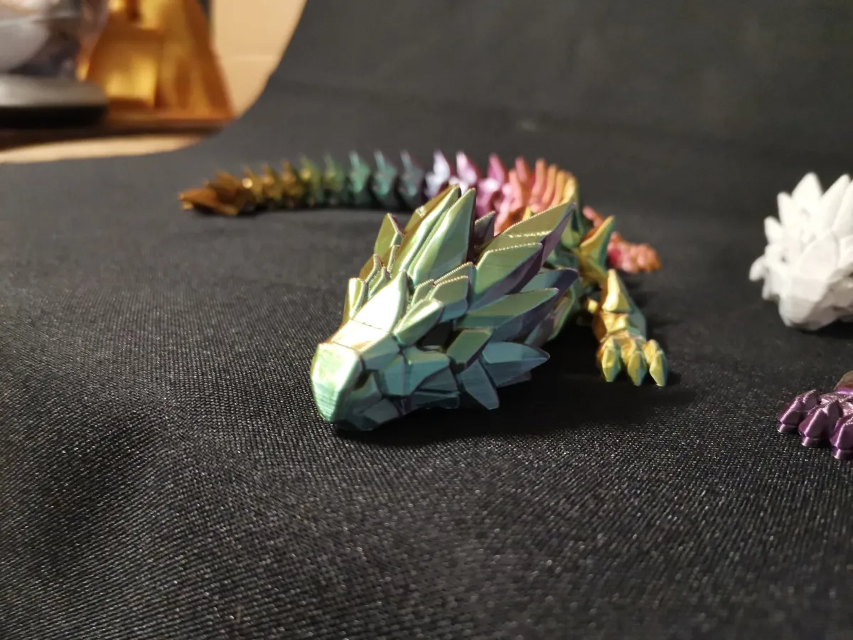 Articulated Crystal Spine Dragon, photo 4 of 4 - Articulated Crystal Spine Dragon Miniatures