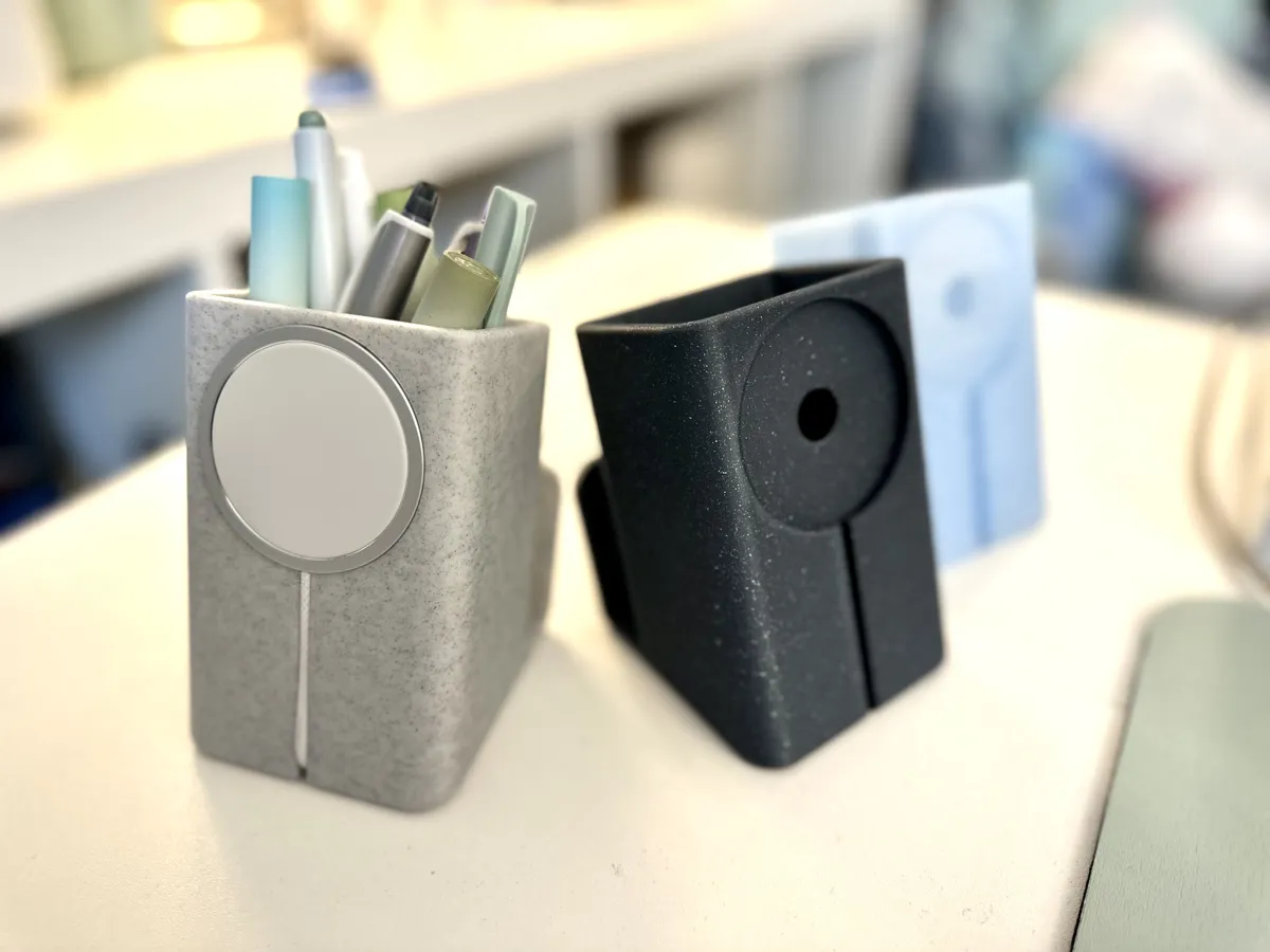 FocusDock, photo 2 of 4 - FocusDock Mobile & Device Accessories