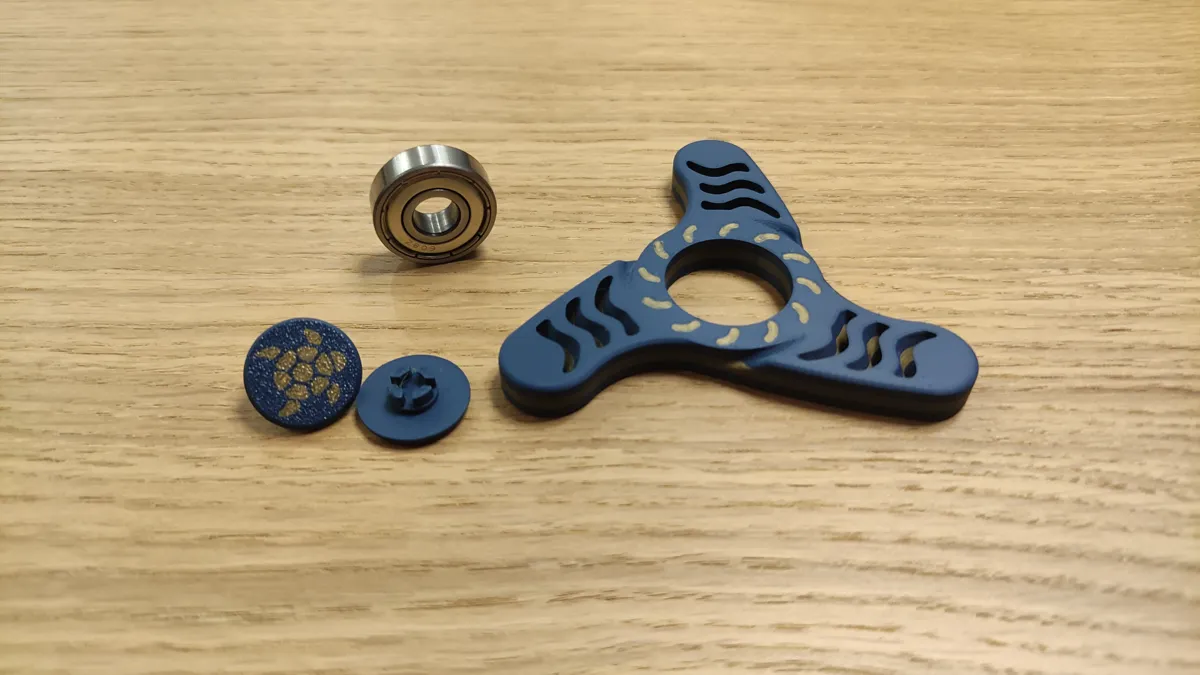 Fidget Spinner, photo 3 of 4 - Fidget Spinner Toys & Games