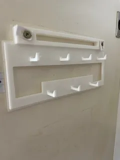 7 hook key hanger, photo 2 of 2 - 7 hook key hanger Storage & Organisation