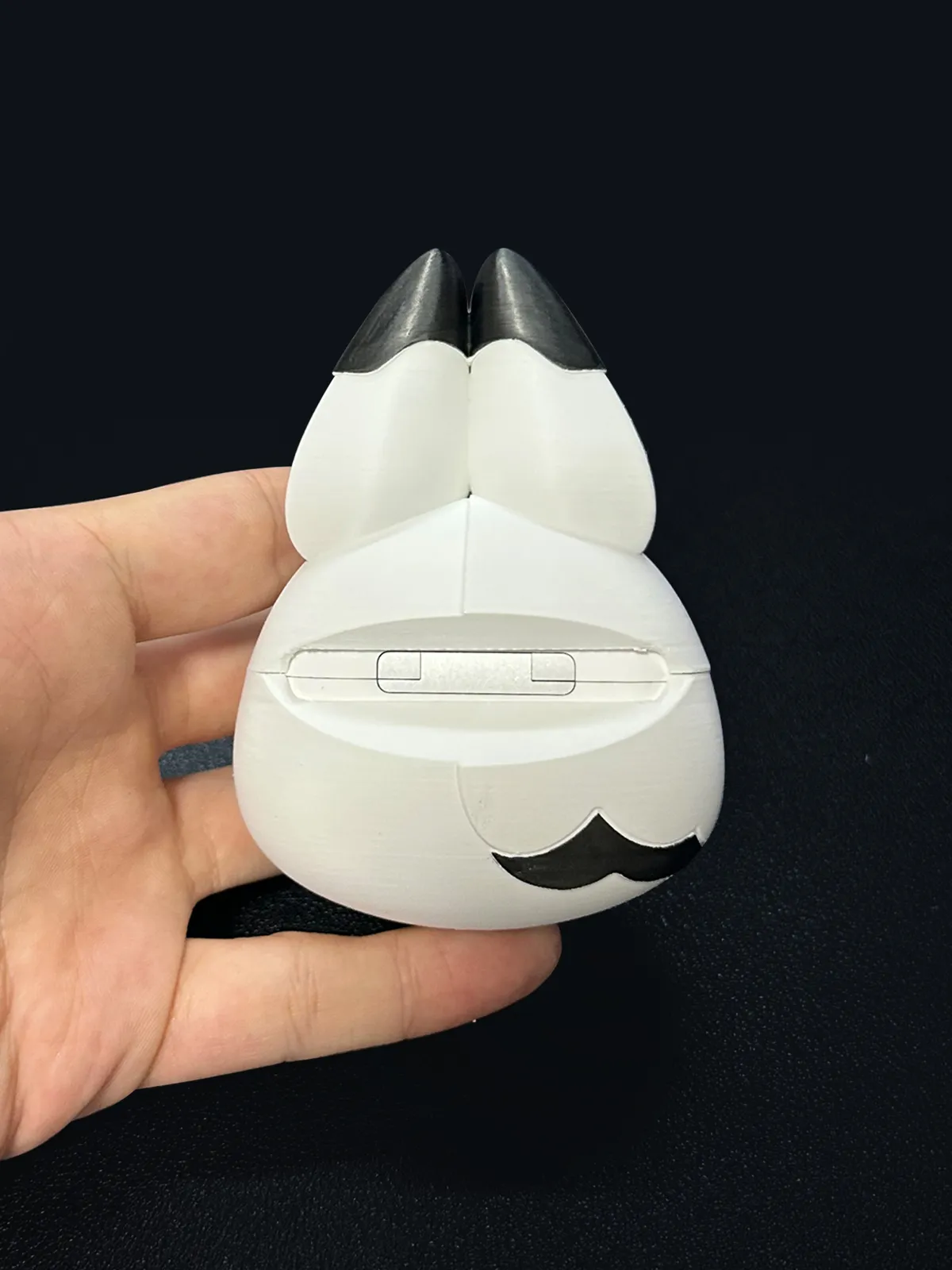 适配Airpods系列6款耳机型号 原神阿蕾奇诺周边佩佩兔耳机壳 仆人佩露薇利小兔, photo 4 of 4 - 适配Airpods系列6款耳机型号 原神阿蕾奇诺周边佩佩兔耳机壳 仆人佩露薇利小兔 Mobile & Device Accessories