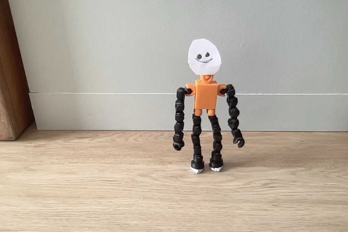Garrett The Carrot figure, photo 2 of 4 - Garrett The Carrot figure Figurines & Collectibles