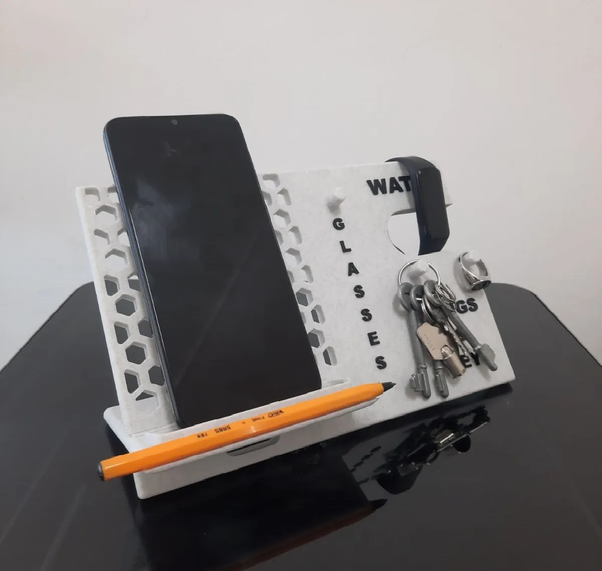 6-in-1 Phone and Nightstand Organizer, photo 2 of 4 - 6-in-1 Phone and Nightstand Organizer Household