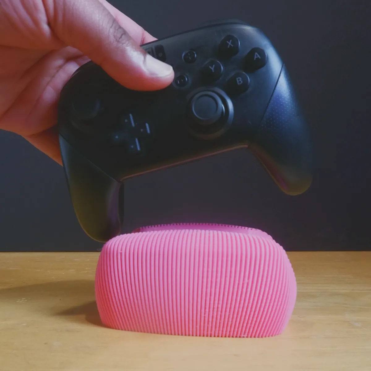 Textured Controller Stand - 4 Bundle - Ridged, photo 4 of 4 - Textured Controller Stand - 4 Bundle - Ridged Toys & Games