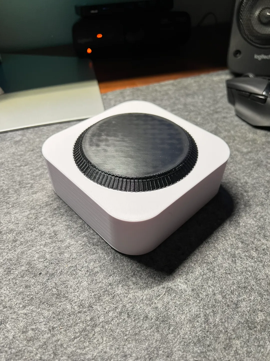 Apple Mac Mini M4, photo 2 of 3 - Apple Mac Mini M4 Hobby & DIY