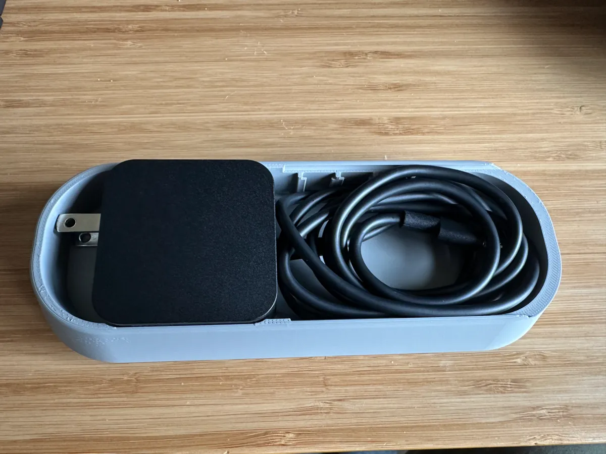 SteamDeck Case Charger Cradle with logo (Non-OLED), photo 3 of 4 - SteamDeck Case Charger Cradle with logo (Non-OLED) Hobby & DIY