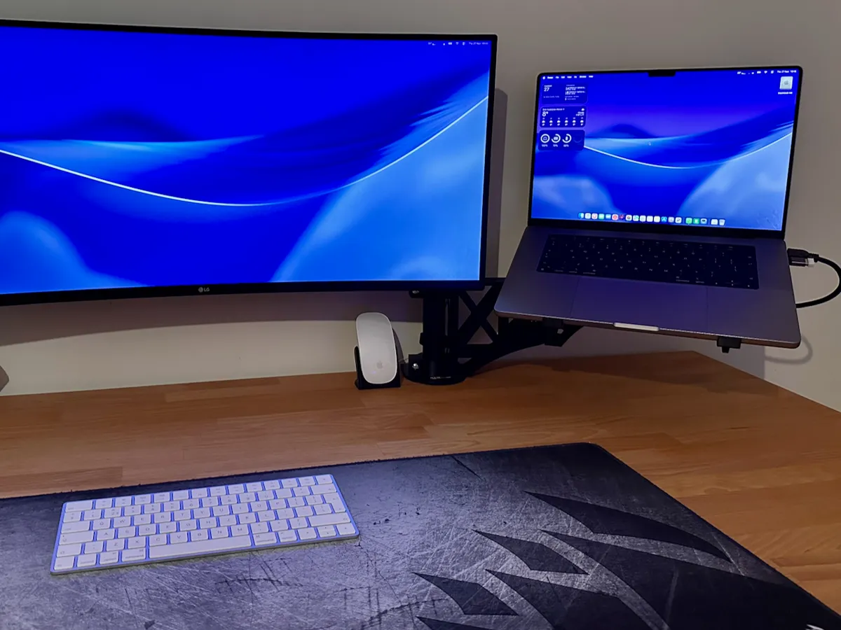 Laptop Arm for monitor stands