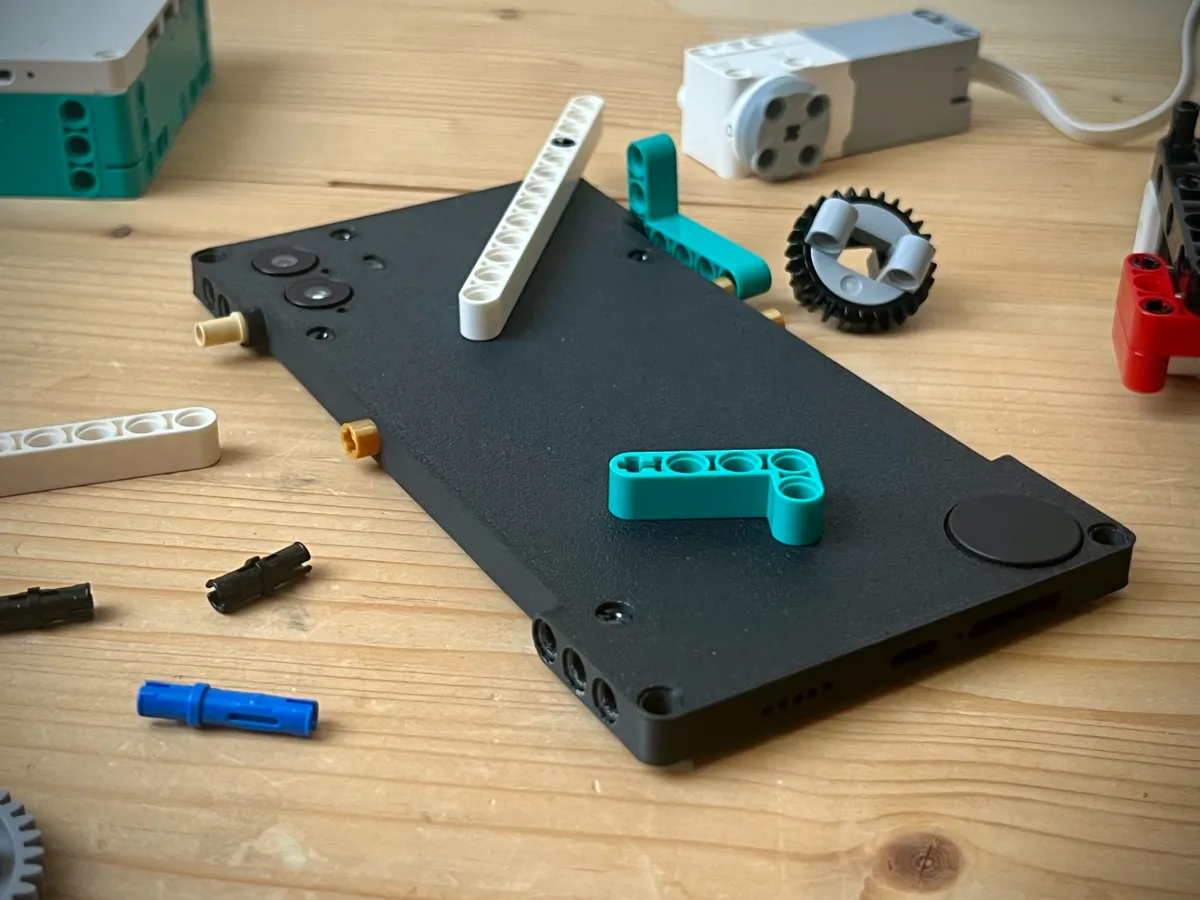 Buildable Phone - Technic - Gadgets, in stock in India